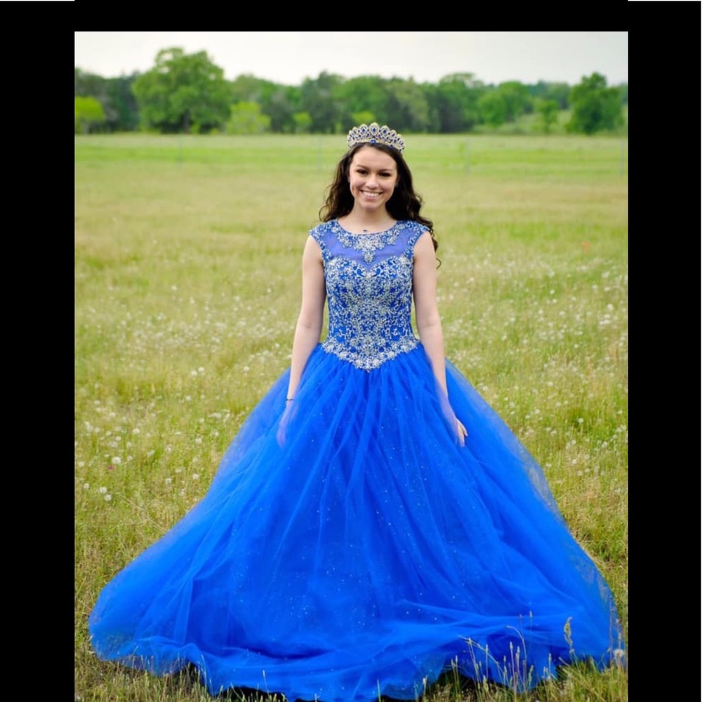 Formal/Sweet 15/Prom dress